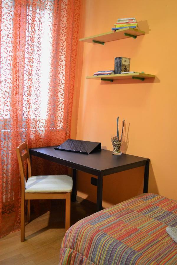 La Casa Di Ludo Bed & Breakfast Ена Екстериор снимка