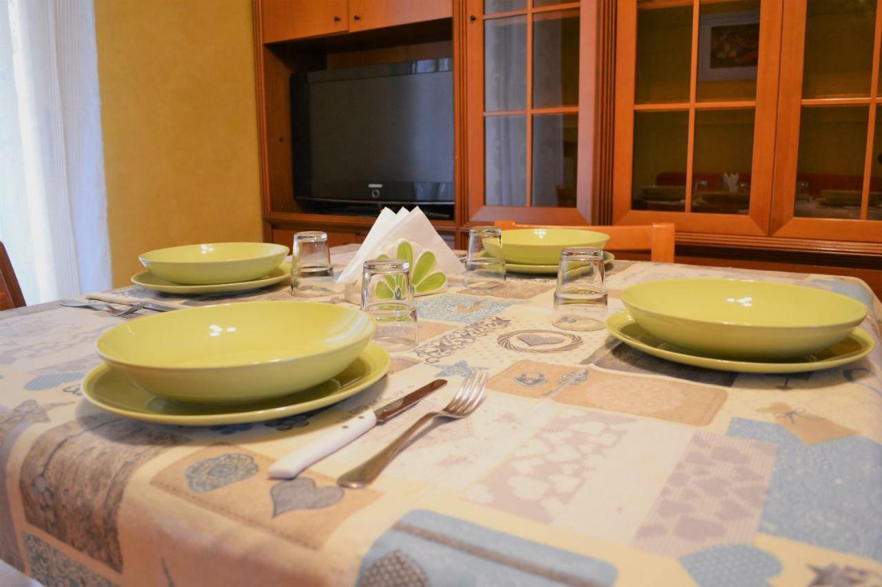 La Casa Di Ludo Bed & Breakfast Ена Екстериор снимка