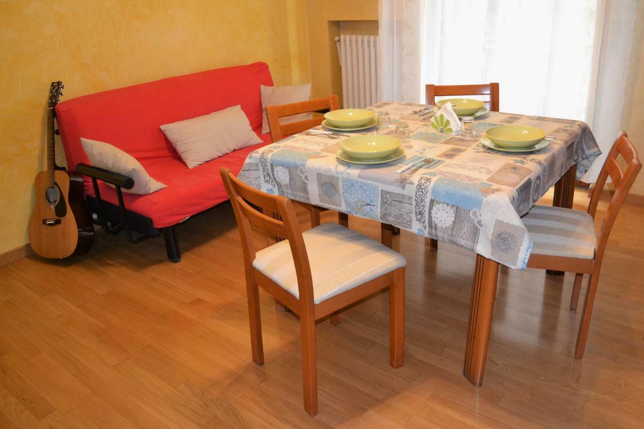 La Casa Di Ludo Bed & Breakfast Ена Екстериор снимка