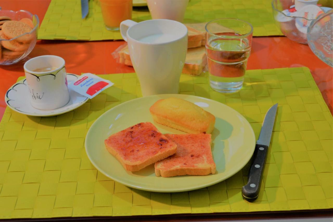 La Casa Di Ludo Bed & Breakfast Ена Екстериор снимка